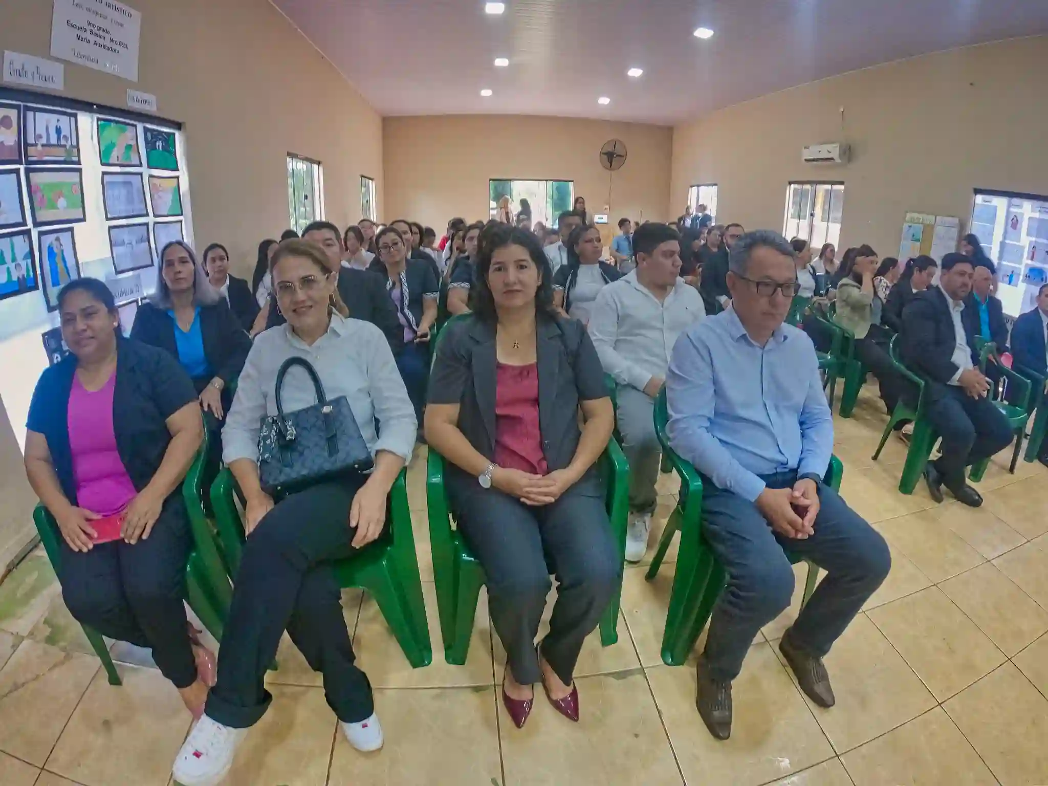 Primera Feria de Integración Literaria Fomenta la Lectura y Creatividad en La Paloma del Espíritu Santo